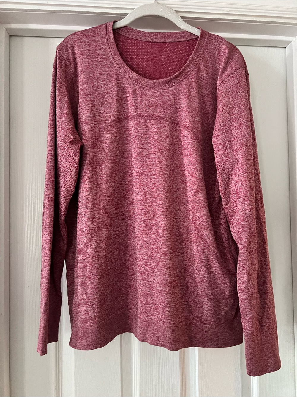 lululemon athletica Heathered Rose Long-Sleeve Crew